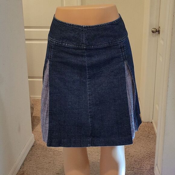 CASUAL CORNER ANNEX PETITE STRETCH DENIM SHORT SKIRT - Picture 4 of 14
